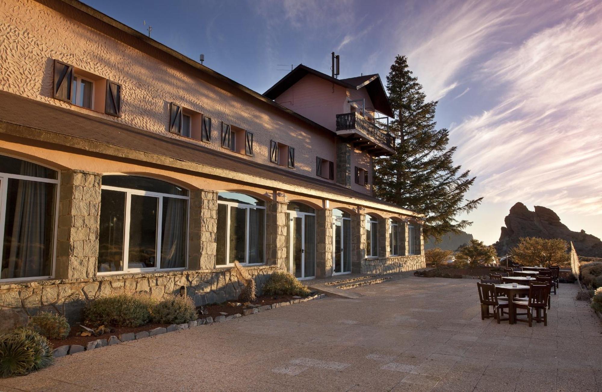 Parador De Las Canadas Del Teide La Orotava Luaran gambar