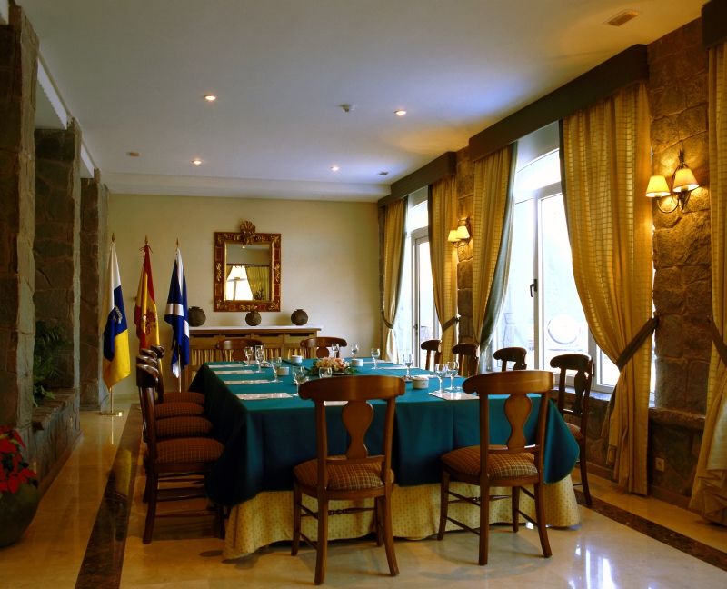 Parador De Las Canadas Del Teide La Orotava Luaran gambar
